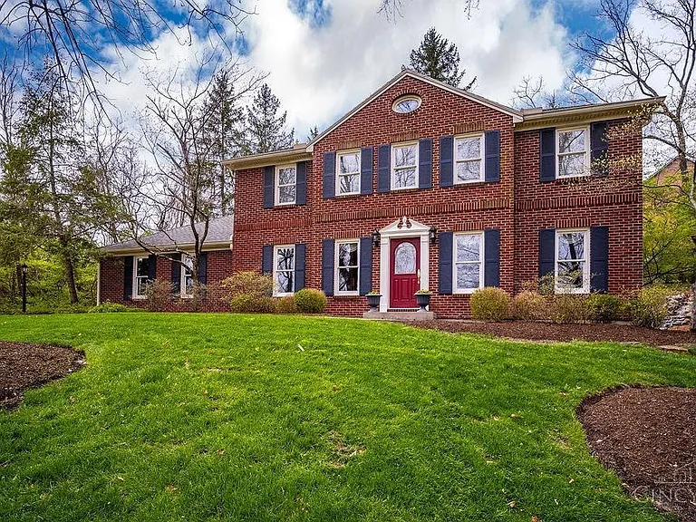 9394 Kentonsrun Ct — Photo 1