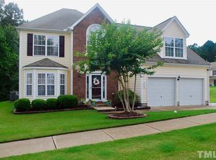 404 Pyracantha Dr, Holly Springs, NC 27540