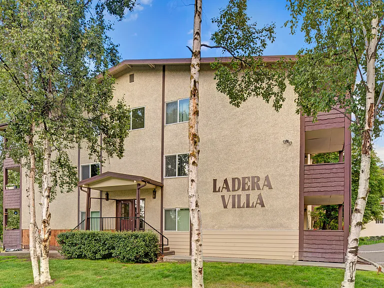 Ladera Villa — Photo 16