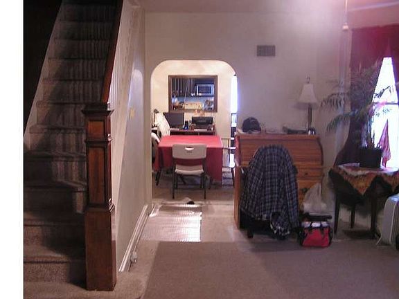 5th image of 1205 Sycamore St
