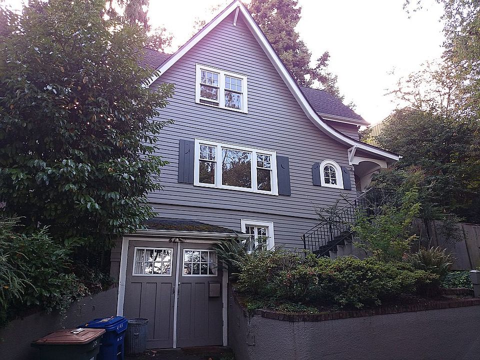2nd image of 2125 E Interlaken Blvd