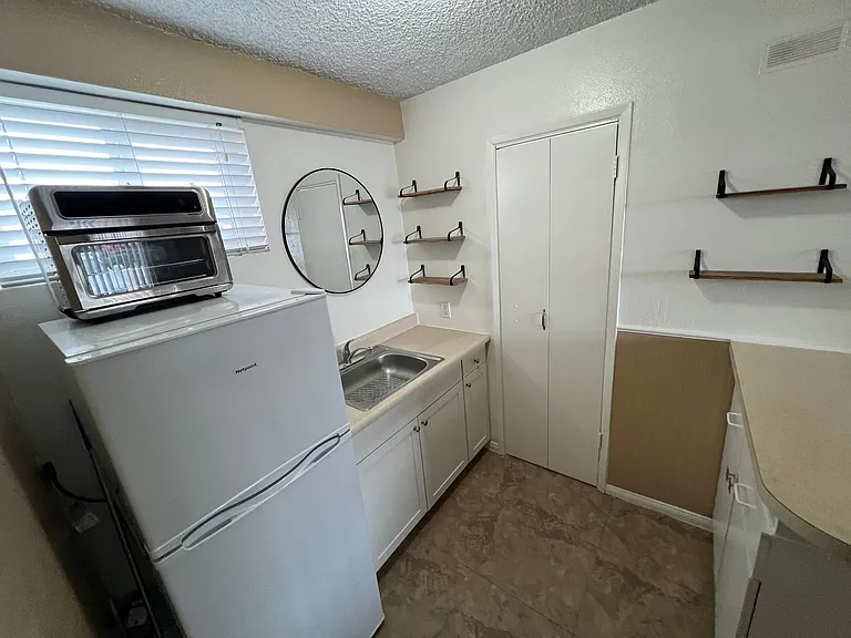 201 Surfrider Way — Photo 10