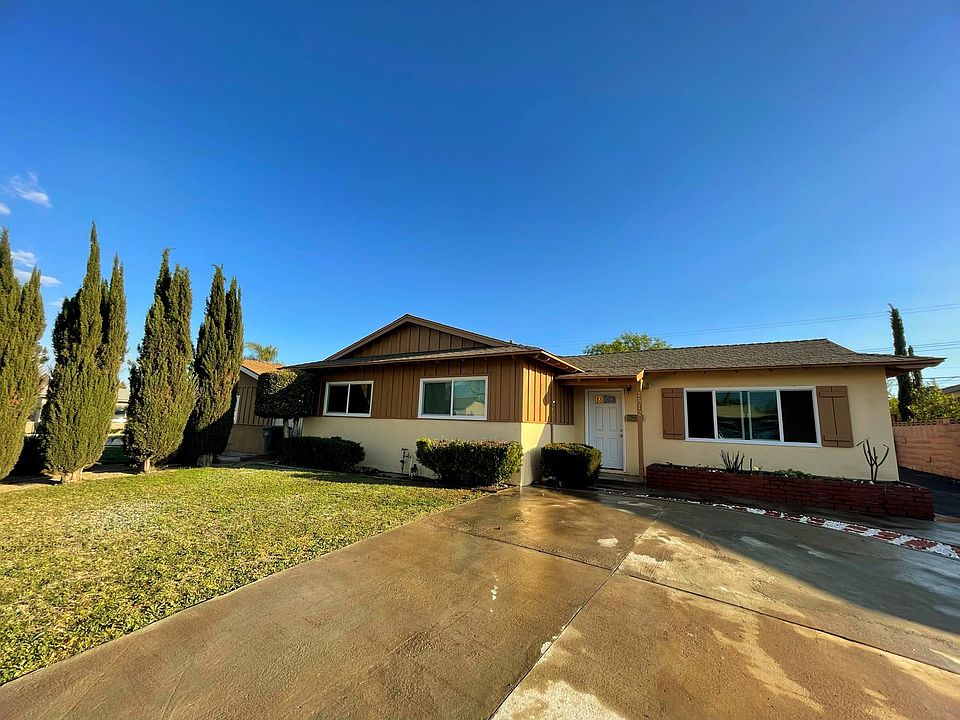 1st image of 1512 E Highland Ct #A