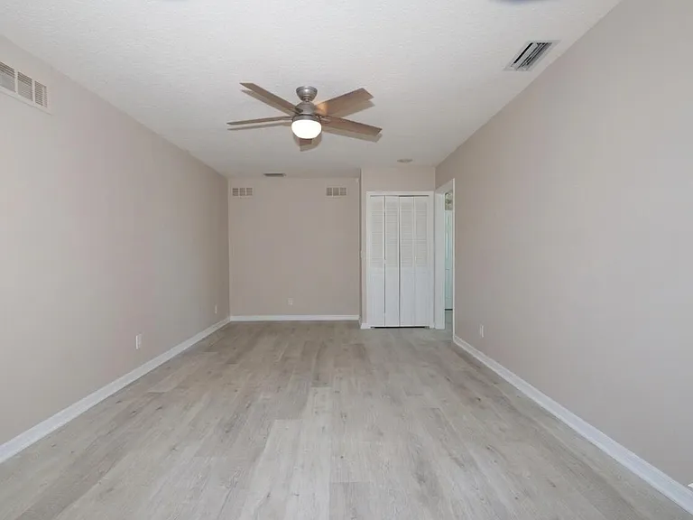 400 Seaside Ln — Photo 25