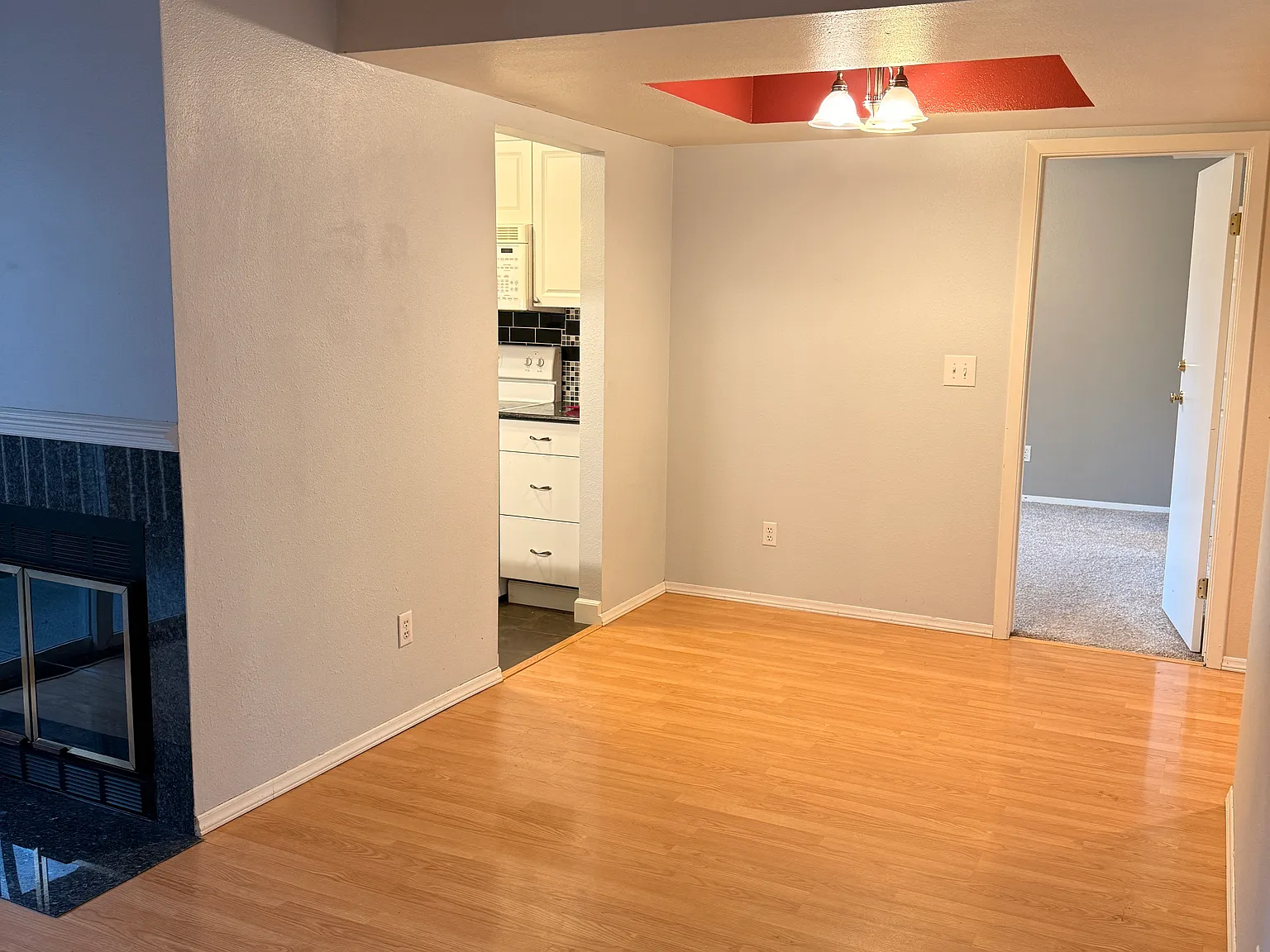 2 bed, 745 sqft, $1,850 — Photo 3