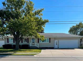 3969 33rd Ave, Columbus, NE 68601