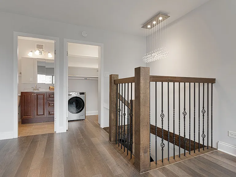 The Duplex Tower — Photo 39