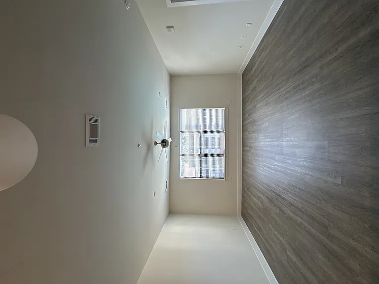 The Kirkwood Apartments at Edgewood — Photo 91
