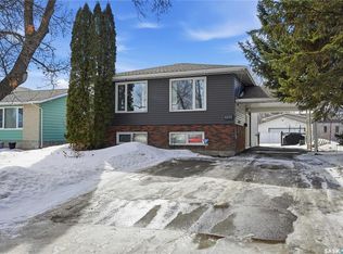 6715 1st AVENUE N, Regina, SK S4X 1C7