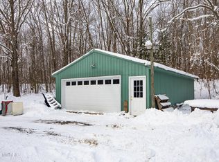 5220 E High Tower Lake Rd, Hesperia, MI 49421