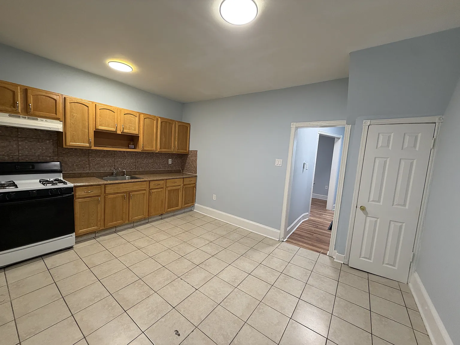 5502 Spring Street - 1 — Photo 3