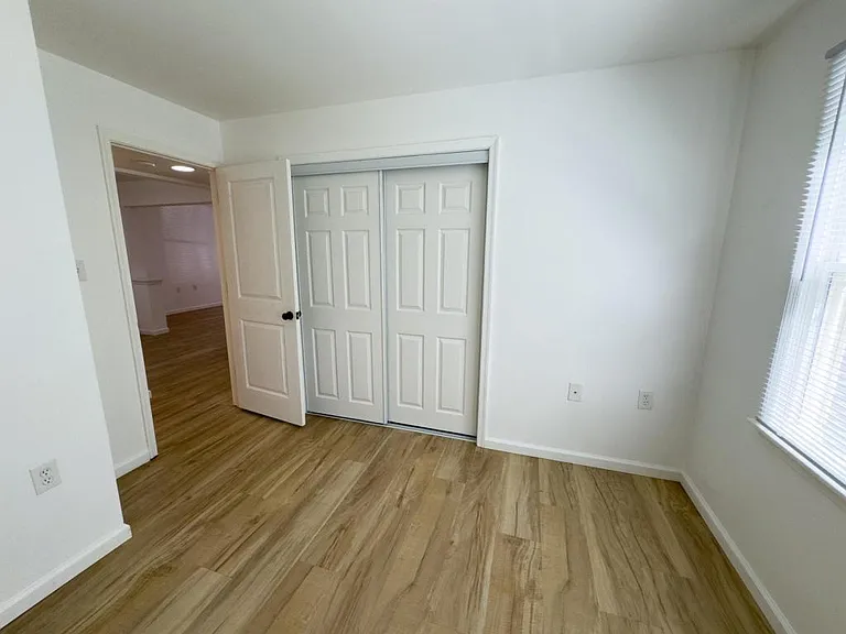 140 Lindfield Cir — Photo 17