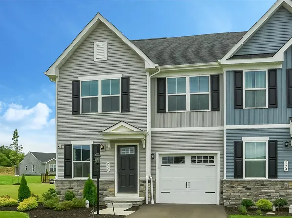 276 Smith Ln, Beaver Falls, PA 15010