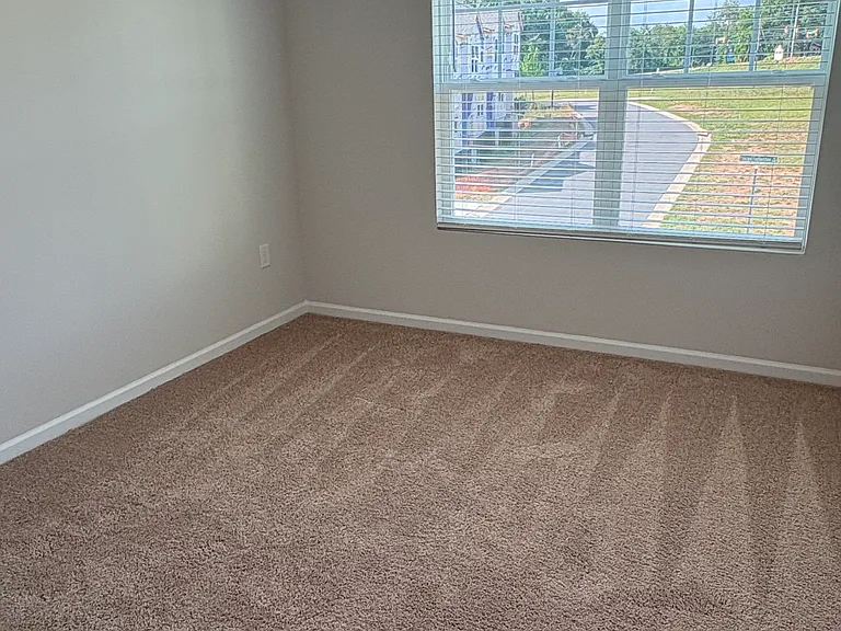1358 Principal Featherstone Ave — Photo 9