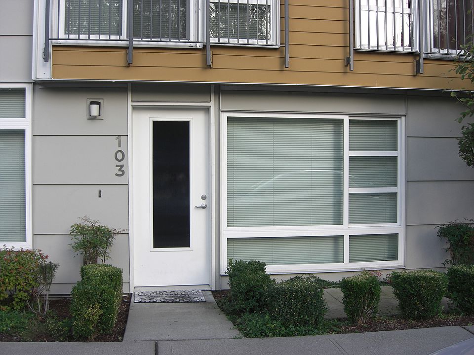 1st image of 15107 NE 81st Way Unit 103
