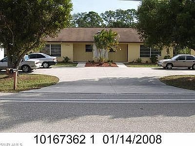 2nd image of 1309 SE 24th Ave #1-2