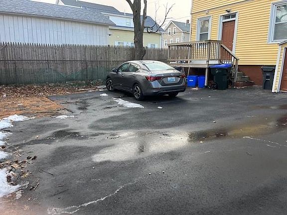 4th image of 35-33 Vandewater St