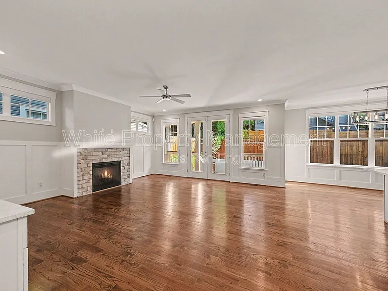 1919 Hamorton Pl — Photo 7