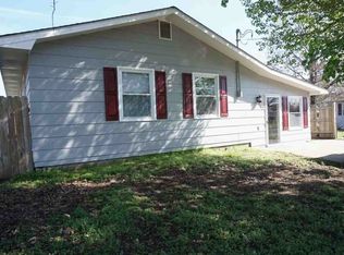 162 Presnell Dr, Sikeston, MO 63801