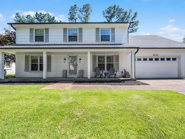 8653 Pepper Bush Ln, Germantown, TN 38139