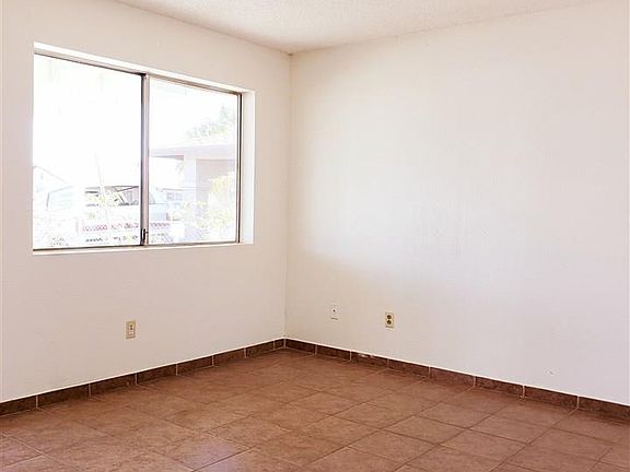 5th image of 874 N Teresitas Ave