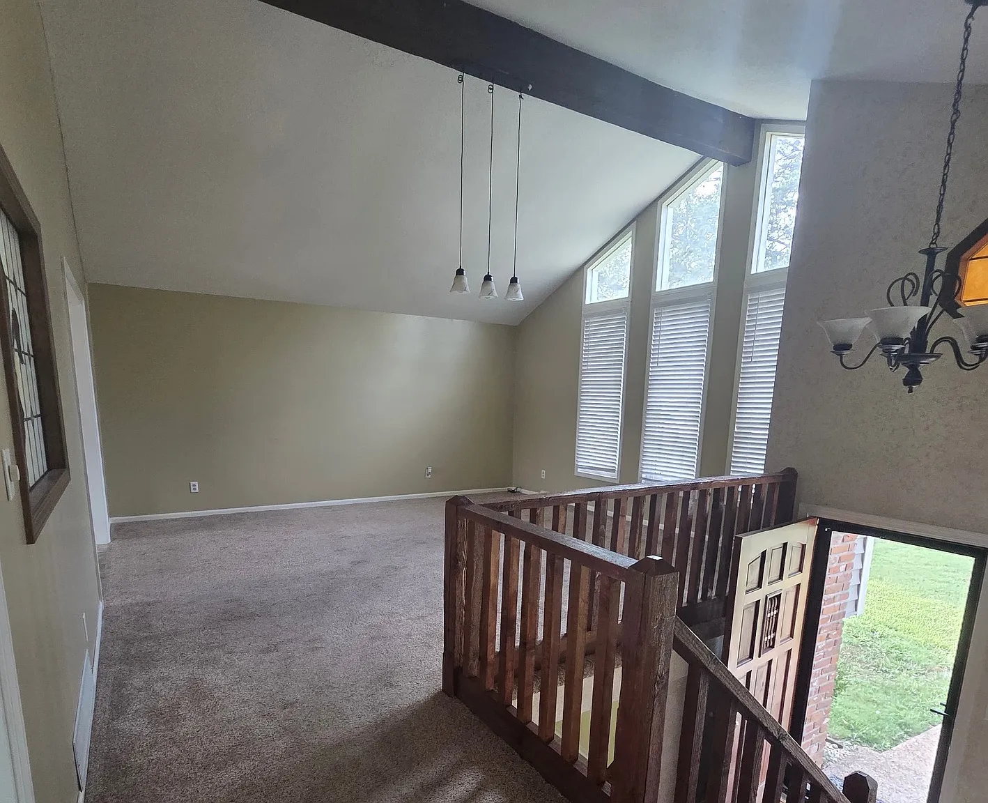 3 bed, 1882 sqft, $1,775 — Photo 3
