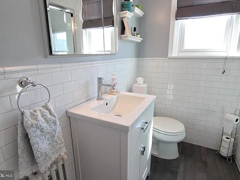 215 W 9th Ave — Photo 12