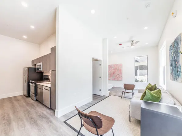 436 E Vermilion St #201, Lafayette, LA 70501