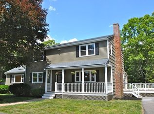35 Forest St, Plympton, MA 02367