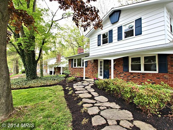 3rd image of 4202 Argonne Dr