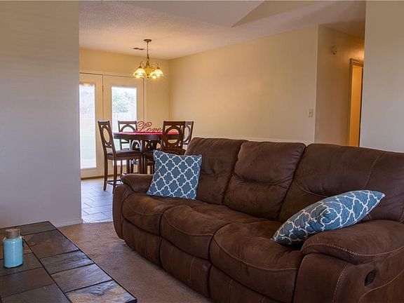 5th image of 1014 Opal Dr
