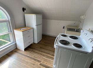 24 Elm St #6, Concord, NH 03303