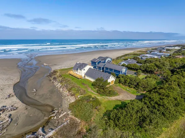 4658 SW Pacific Coast Hwy, Waldport, OR 97394