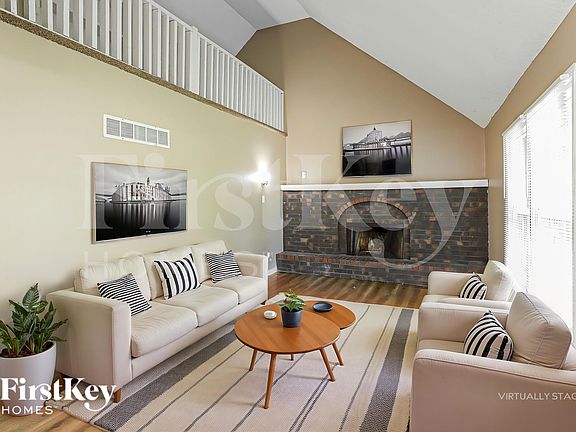 3rd image of 7714 NW 69th Ter