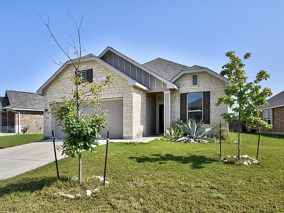 2nd image of 7820 Belmont Valley