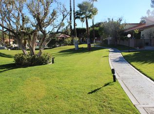 2667 N Whitewater Club Dr, Palm Springs, CA 92262
