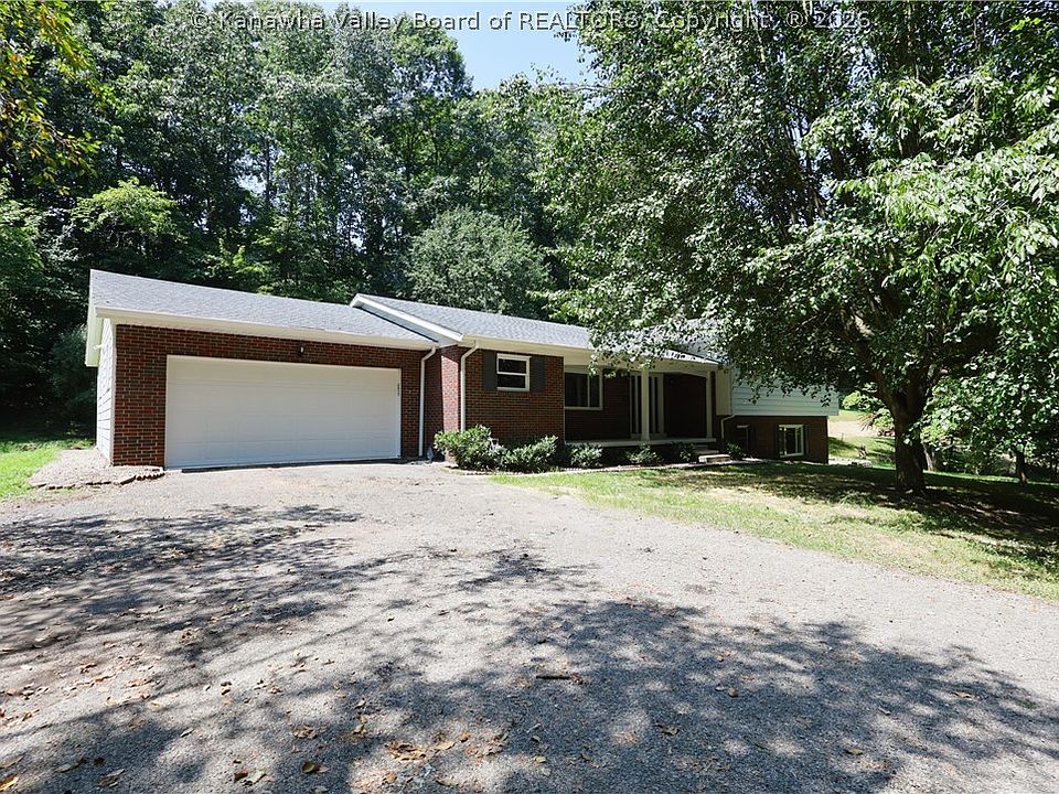 1st image of 306 Lake Dr