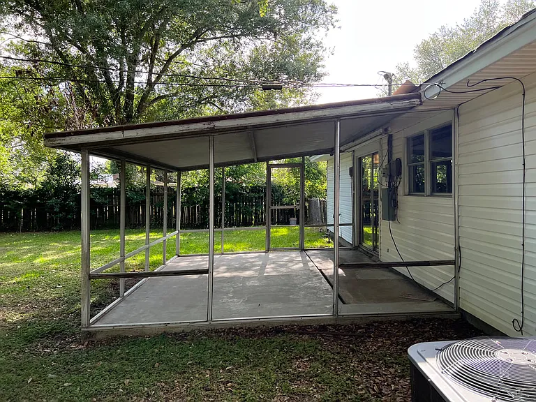 9175 Gardner St — Photo 3