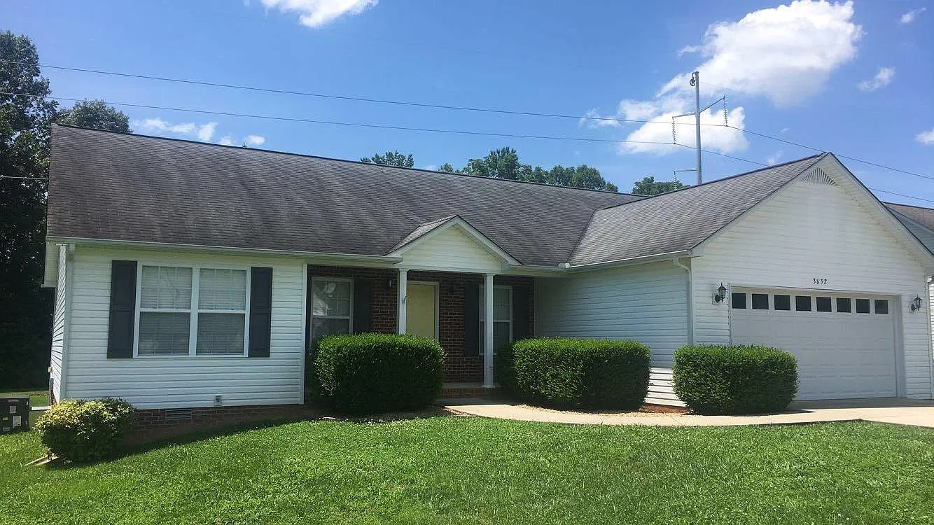 3 bed, 1467 sqft, $1,695 — Photo 1