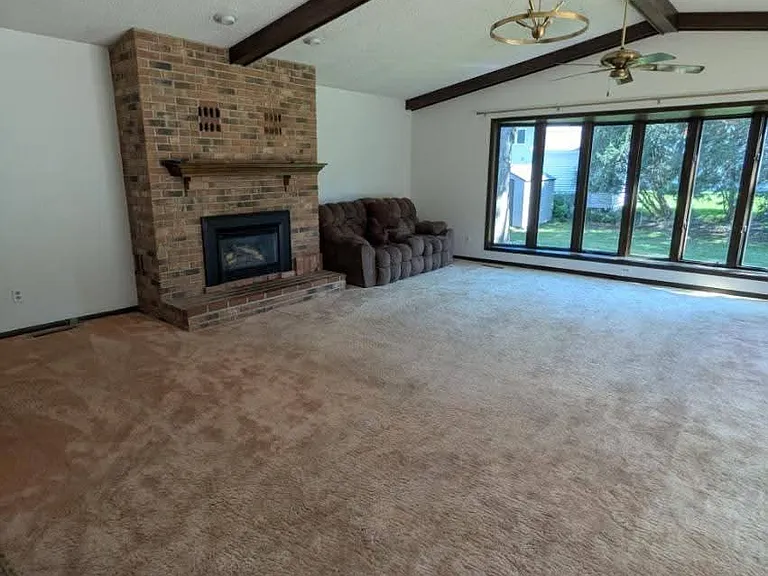 1110 Higby Dr — Photo 8