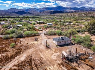 19755 E Palo Verde Ln, Black Canyon City, AZ 85324