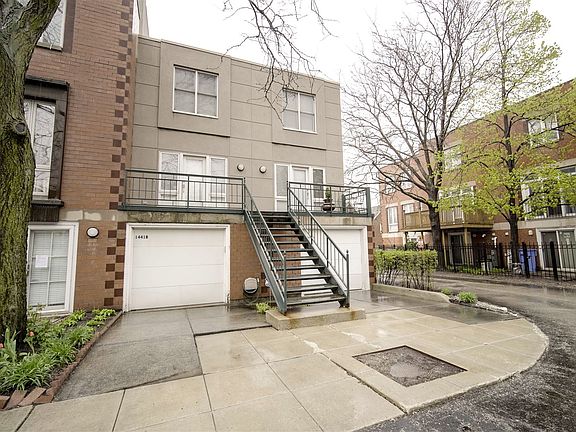 1441 S Plymouth B Exterior