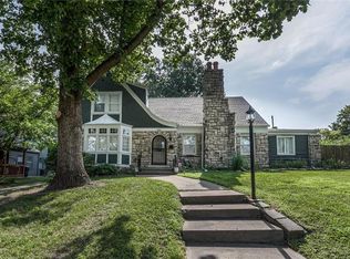 7421 Forest Ave, Kansas City, MO 64131