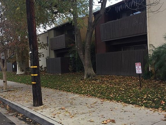 2nd image of 18350 Hatteras St APT 203