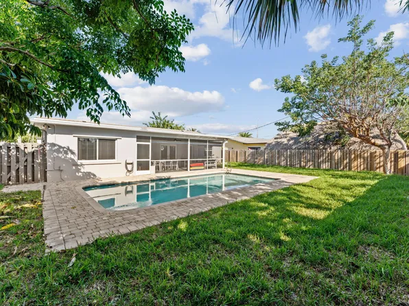 428 SE 2nd St, Deerfield Beach, FL 33441