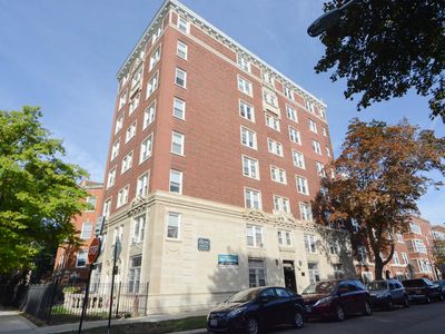 7450 N Greenview Ave APT 74, Chicago, IL, 60626