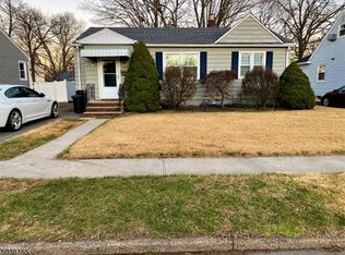 127 Pine St, Pompton Lakes, NJ