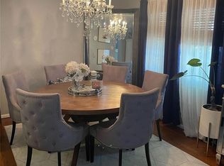 4 Graywood Rd, Pt Washington, NY 11050