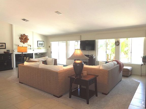 5th image of 44400 Villeta Dr