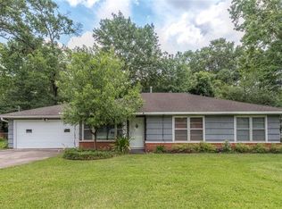 4407 Randwick Dr, Houston, TX 77092